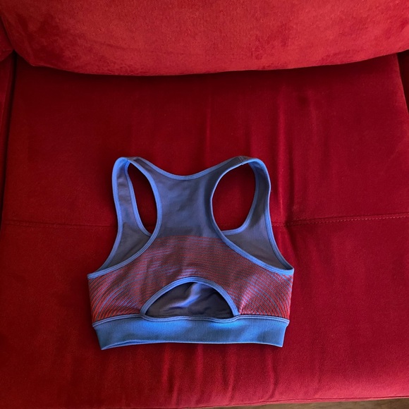 Star Seamless Bra - Picture 2 of 4